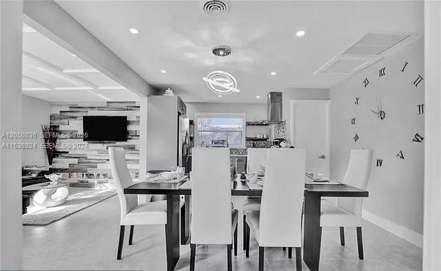 608 N 24th Ave 608, Hollywood, FL 33020
