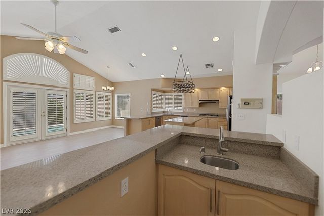 8133 HORIZON LAKE Drive, Las Vegas, NV 89128