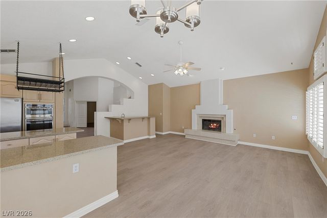 8133 HORIZON LAKE Drive, Las Vegas, NV 89128
