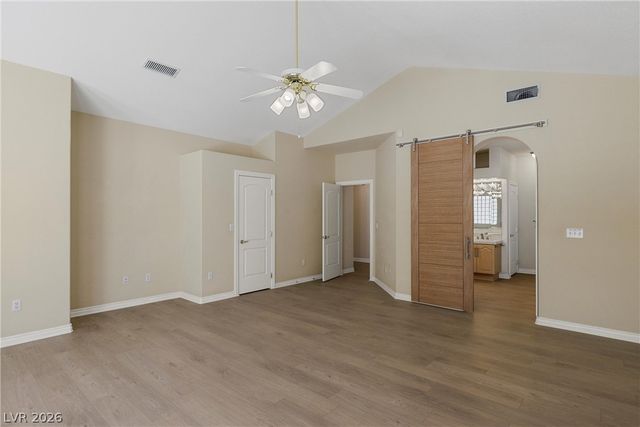 8133 HORIZON LAKE Drive, Las Vegas, NV 89128