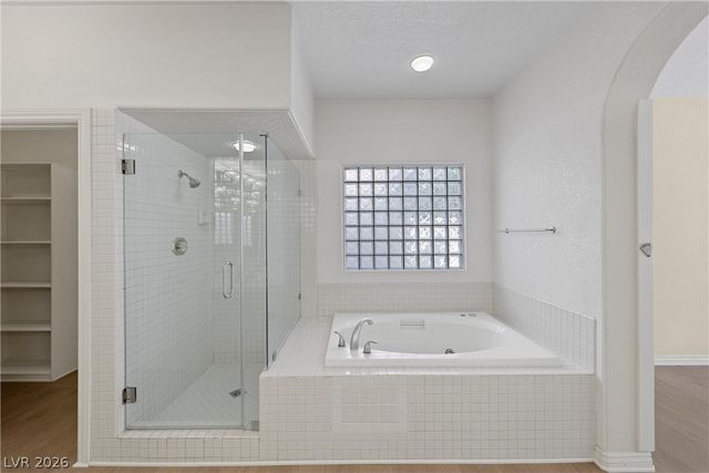 8133 HORIZON LAKE Drive, Las Vegas, NV 89128