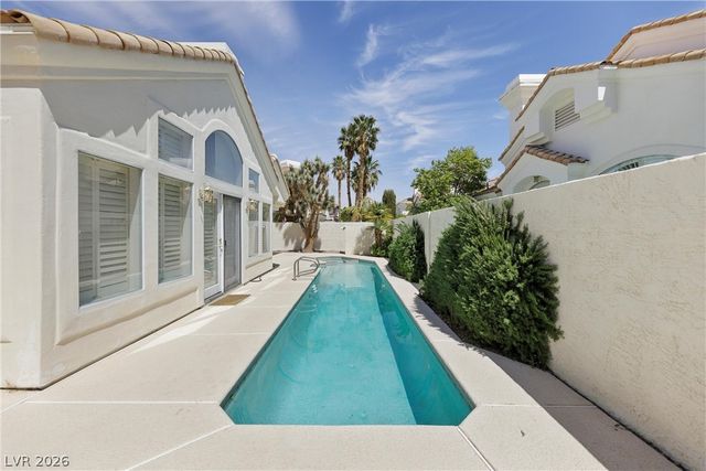 8133 HORIZON LAKE Drive, Las Vegas, NV 89128