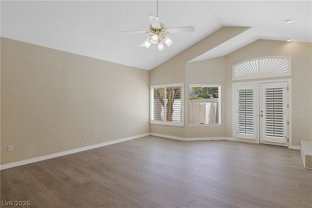 8133 HORIZON LAKE Drive, Las Vegas, NV 89128