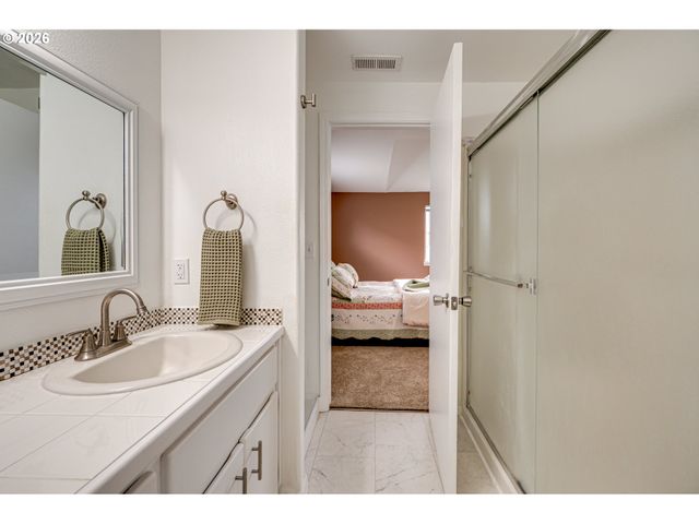 11418 Ne 29TH Cir, Vancouver, WA 98682