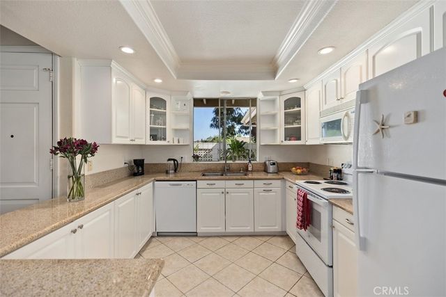 449 Avenida Sevilla A, Laguna Woods, CA 92637