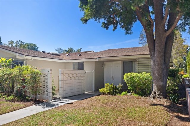 449 Avenida Sevilla A, Laguna Woods, CA 92637