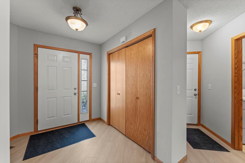 2187 Cleveland Way S, Cambridge, MN 55008 — photo 2