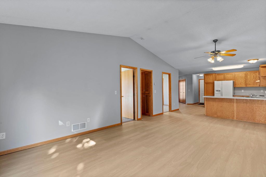 2187 Cleveland Way S, Cambridge, MN 55008 — photo 5