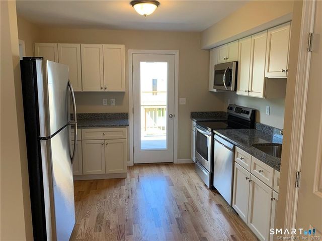 27 Tridell Drive 2, Southington, CT 06479
