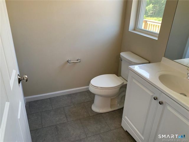 27 Tridell Drive 2, Southington, CT 06479