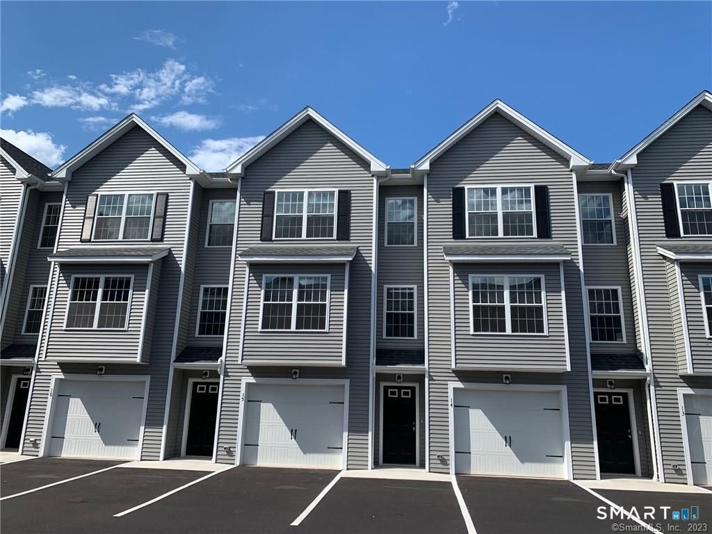 27 Tridell Drive 2, Southington, CT 06479