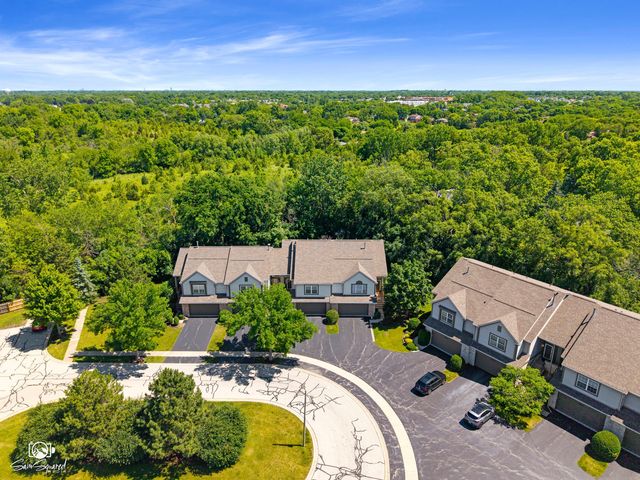 2605 Oxford Court, Darien, IL 60561