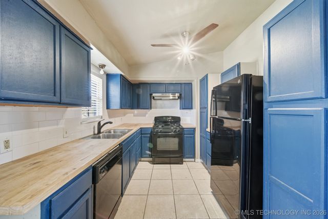 1620 N Union Avenue, Tulsa, OK 74127