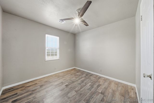 1620 N Union Avenue, Tulsa, OK 74127