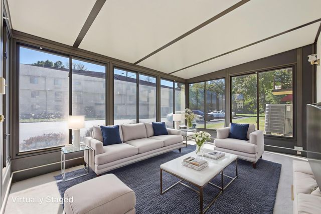 3967 Karl Road, 125, Columbus, OH 43224