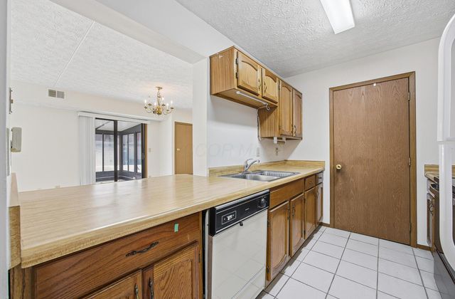 3967 Karl Road, 125, Columbus, OH 43224