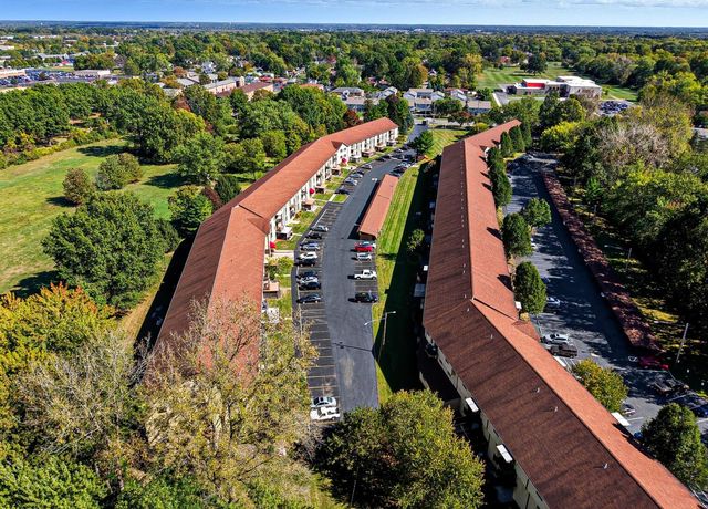 3967 Karl Road, 125, Columbus, OH 43224