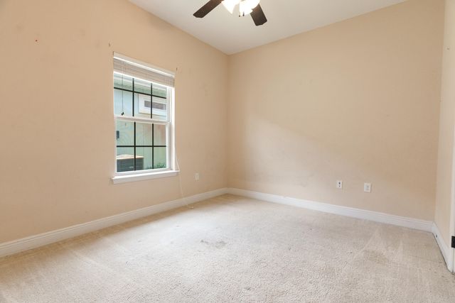 2071 Fountainview Drive, Navarre, FL 32566