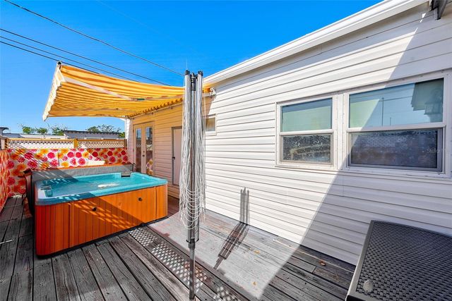 27466 US HIGHWAY 19 N 106, Clearwater, FL 33761