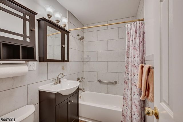 37 Kate Ter, Piscataway Twp., NJ 08854