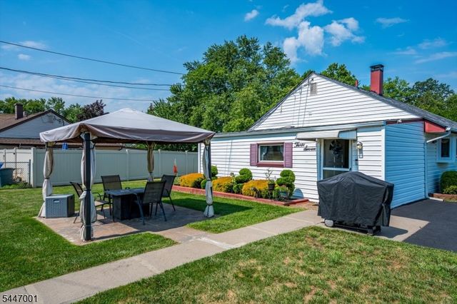 37 Kate Ter, Piscataway Twp., NJ 08854