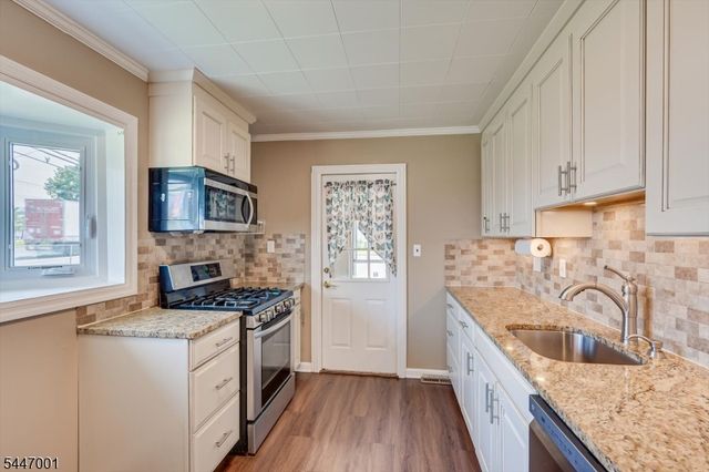 37 Kate Ter, Piscataway Twp., NJ 08854