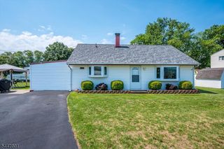 37 Kate Ter, Piscataway Twp., NJ 08854