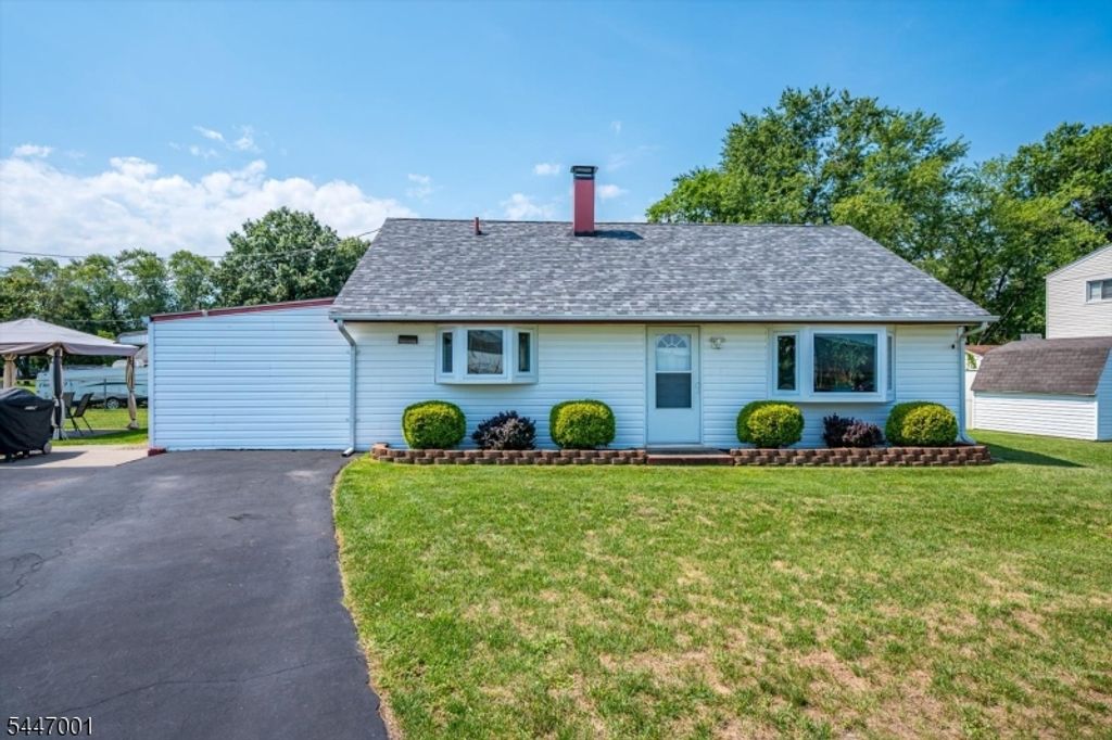 37 Kate Ter, Piscataway Twp., NJ 08854