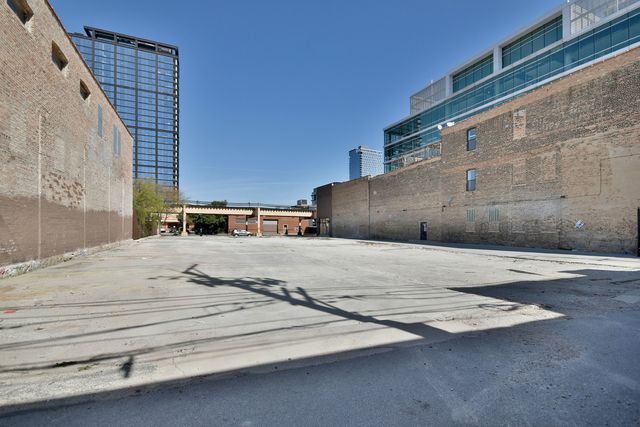 1223 W Lake Street, Chicago, IL 60607
