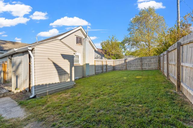 145 Myrtle Avenue, Frankfort, KY 40601