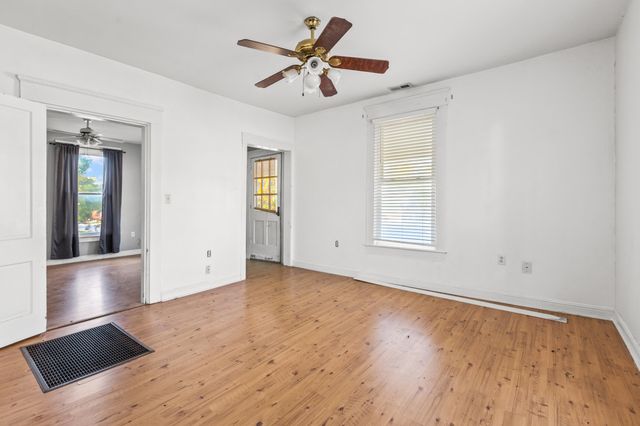 145 Myrtle Avenue, Frankfort, KY 40601