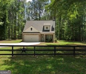 1574 Vineyard Road, Griffin, GA 30223