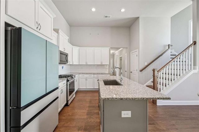 388 Lakeside Court, Canton, GA 30114