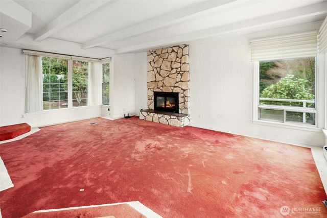 6420 NE 129th Place, Kirkland, WA 98034