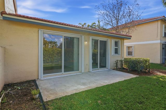 11621 NW 47th Drive, Coral Springs, FL 33076