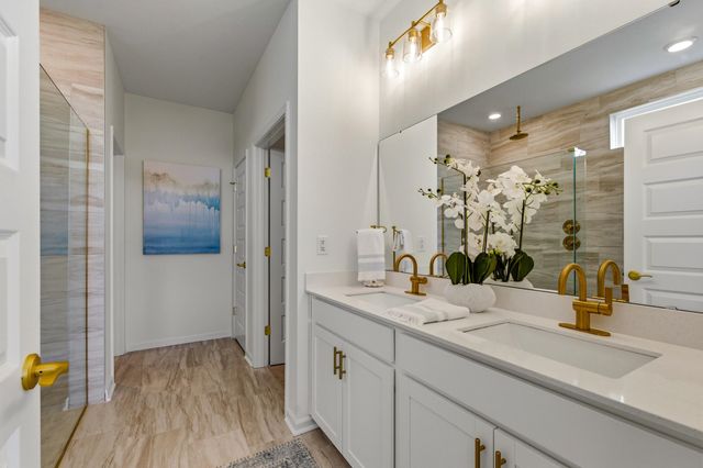 3061 Claredon St, Longs, SC 29568
