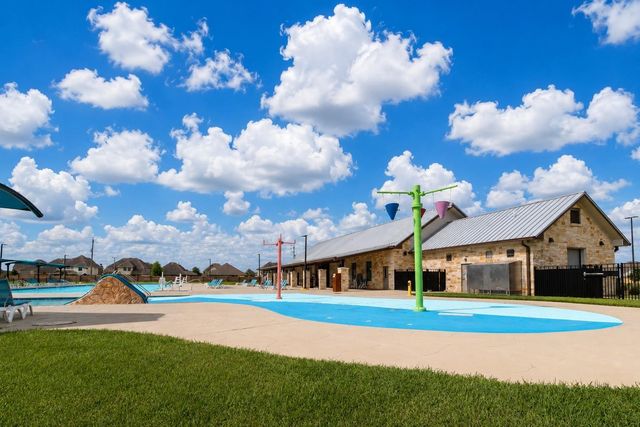 320 Woodway Drive, League City, TX 77573