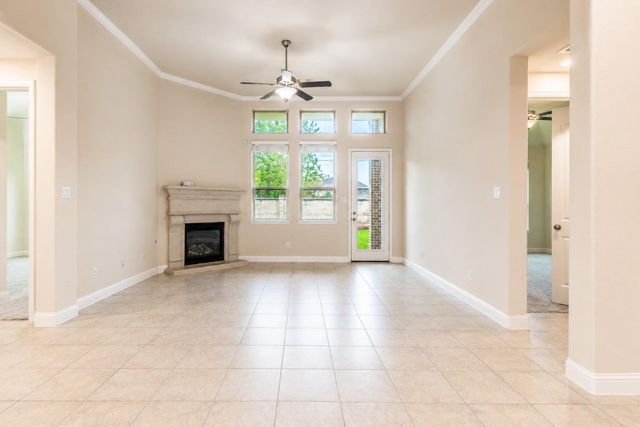 320 Woodway Drive, League City, TX 77573