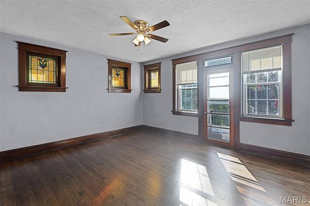 5503 Rhodes Avenue, St Louis, MO 63109