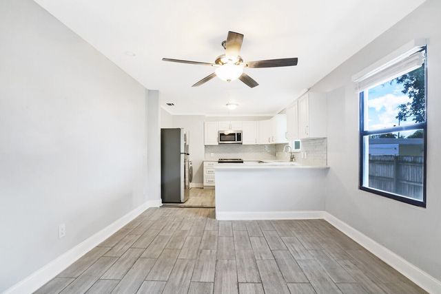 610 SE 2nd Avenue, Delray Beach, FL 33483