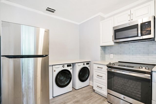 610 SE 2nd Avenue, Delray Beach, FL 33483