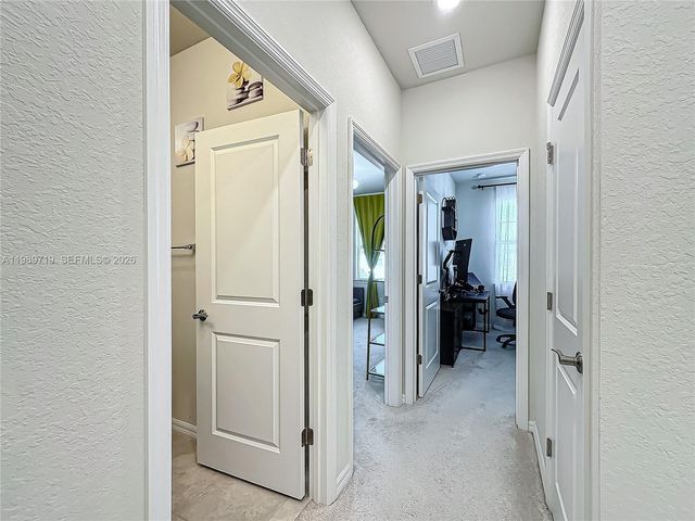 1240 Eucalyptus Dr 4, Hollywood, FL 33021