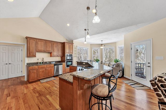 353 Deerpath DR, Hardy, VA 24101