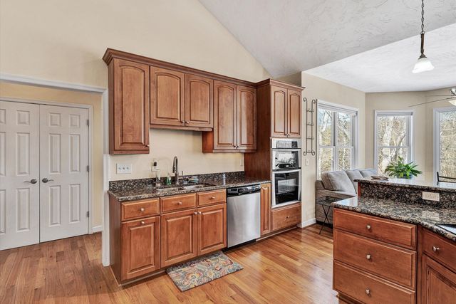 353 Deerpath DR, Hardy, VA 24101