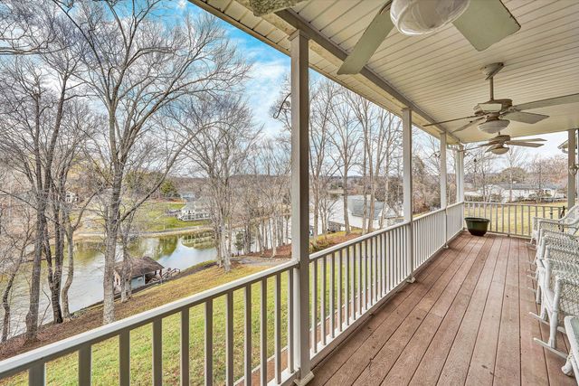 353 Deerpath DR, Hardy, VA 24101