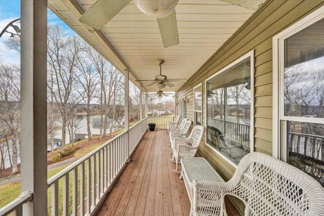 353 Deerpath DR, Hardy, VA 24101