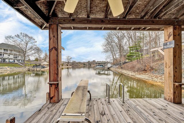 353 Deerpath DR, Hardy, VA 24101