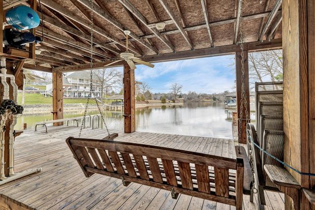 353 Deerpath DR, Hardy, VA 24101