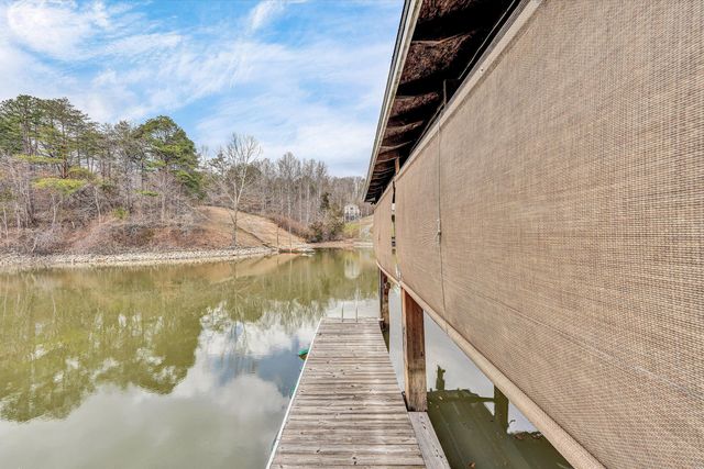 353 Deerpath DR, Hardy, VA 24101