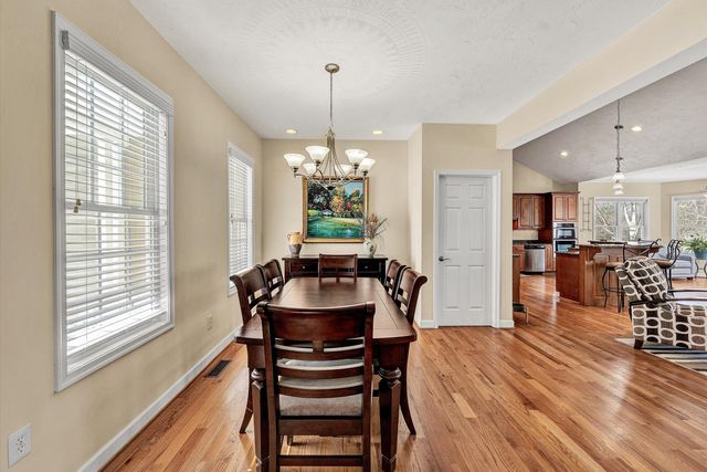 353 Deerpath DR, Hardy, VA 24101